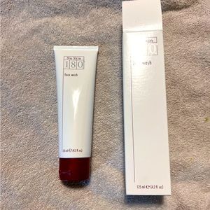 NuSkin 180 face wash